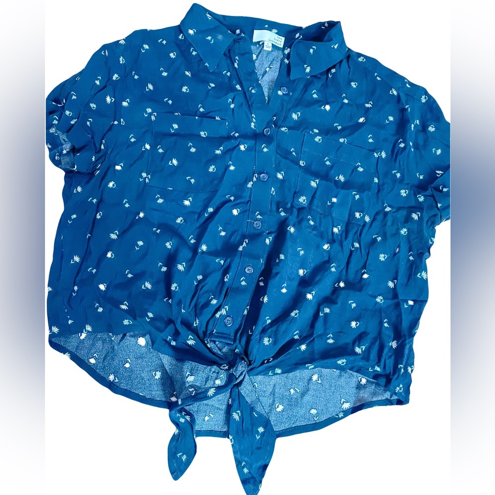 Navy Blue Daisy Tie Blouse